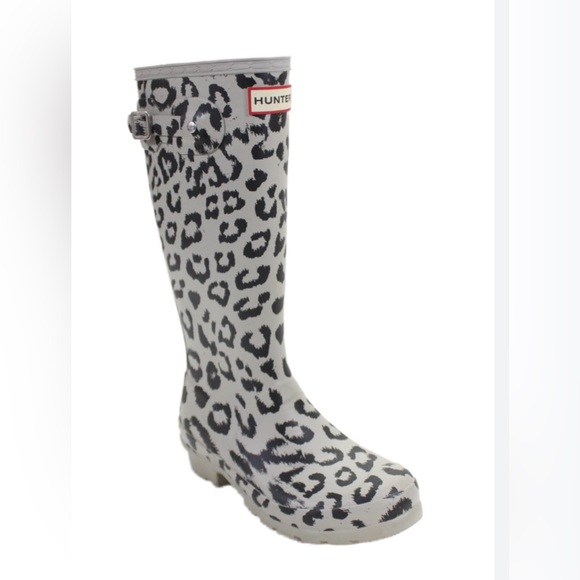 Hunter  woman Black and White Animal Print Rain Boots - Picture 1 of 11